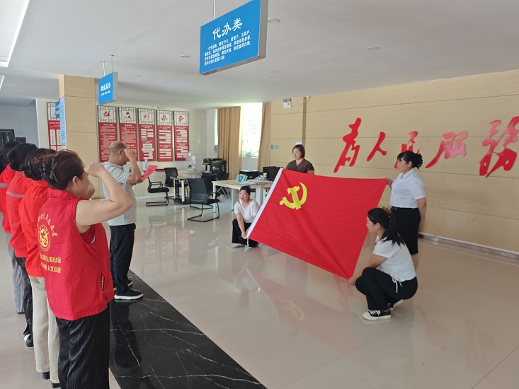 嵩縣山金公司赴駐地社區(qū)開(kāi)展志愿服務(wù)日活動(dòng)